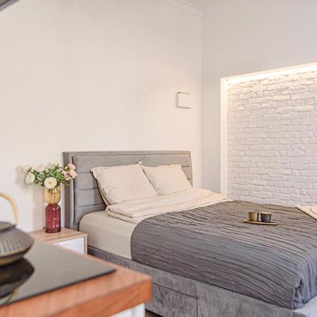 Apartamento Welcoming Studio In Historic Vilnius With Free Parking By Urban Rent Exterior foto