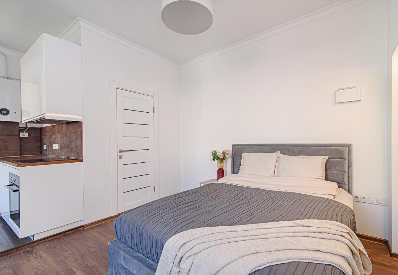 Apartamento Welcoming Studio In Historic Vilnius With Free Parking By Urban Rent Exterior foto