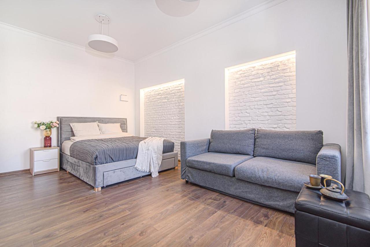 Apartamento Welcoming Studio In Historic Vilnius With Free Parking By Urban Rent Exterior foto